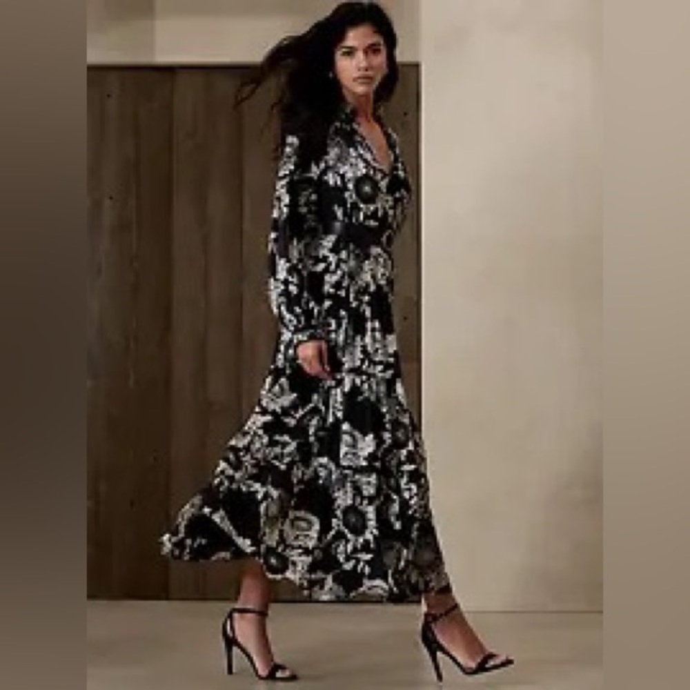 Banana Republic Factory Black and White Floral Maxi Dress